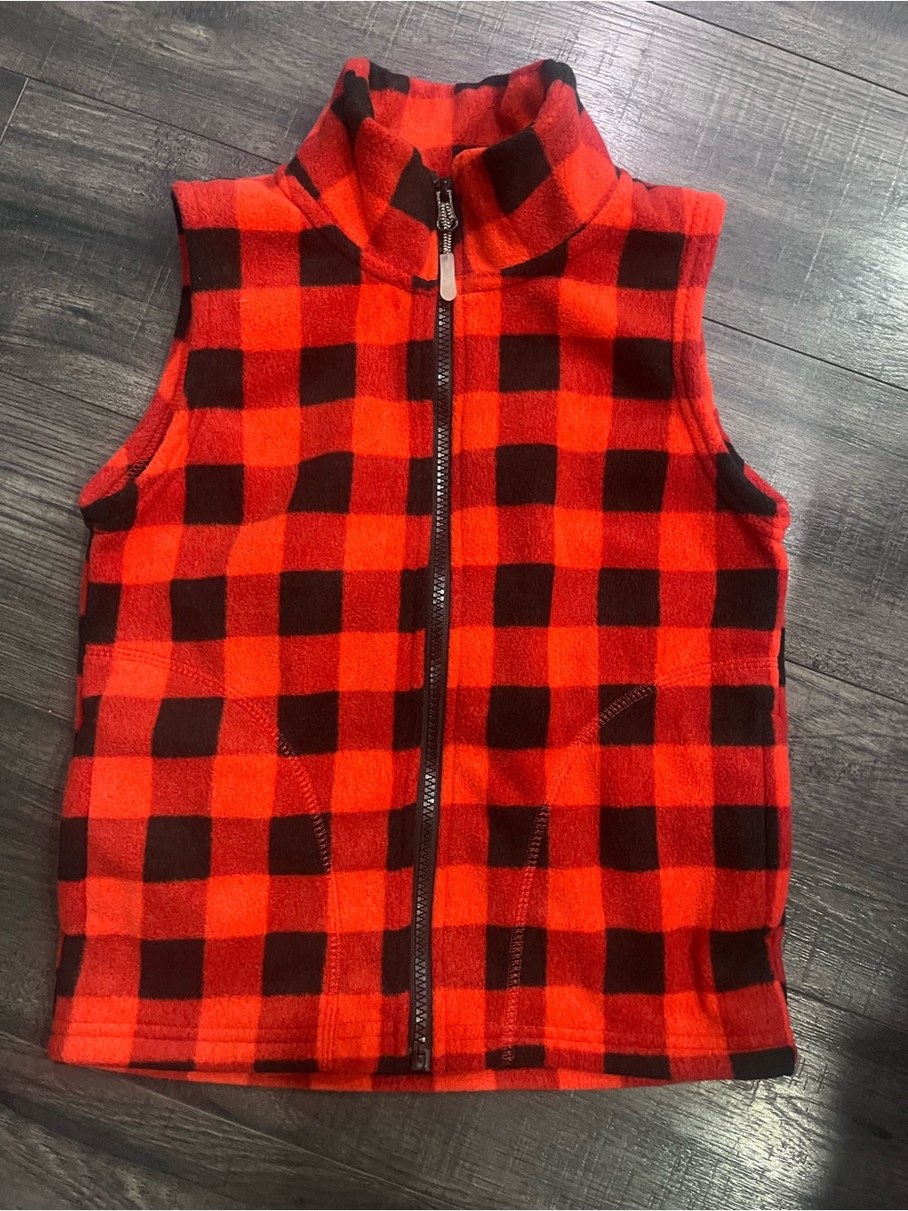 Children's Buffalo Check Fleece Vest in Red and Black NWOT size 5-6 euro 120